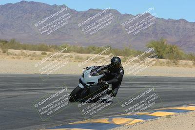 media/Mar-24-2025-Moto Forza (Mon) [[57ce5c5cff]]/3-Beginner Group/Session 3 (Turn 6 Inside)/